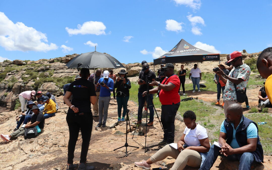 Unpacking land and water management issues at Ha-Khabo with the media